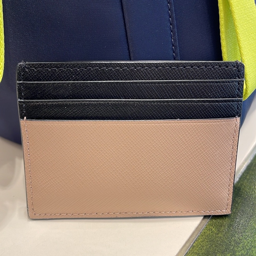 Kate Spade Madison Small Slim Card Holder
Toasted Hazelnut Multi 
NWT - Picture 11 of 16